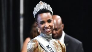 Miss Universe 1